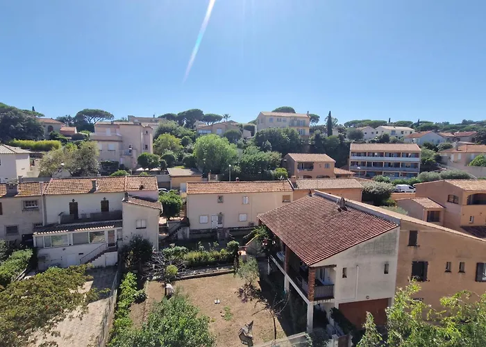 Appartement Climatise 2 Pieces Avec Piscine Et Wifi, Proche Centre Et Plages, Sainte-Maxime - Fr-1-780-1の写真